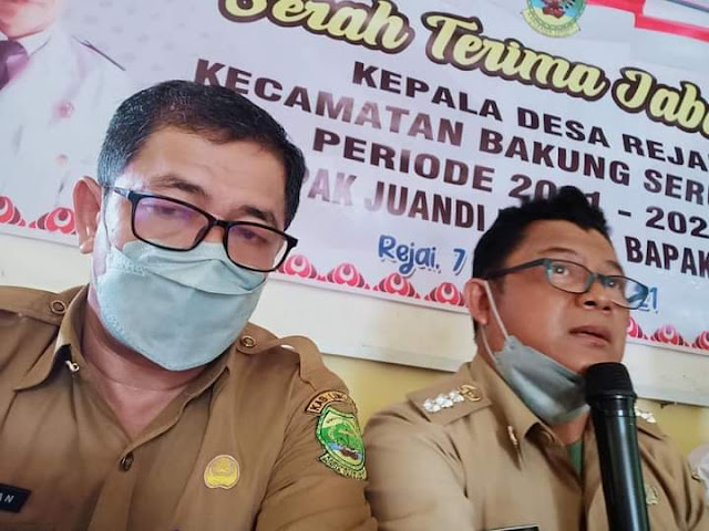 Hari Pertama Kerja, Sekcam Bakung Serumpun Hadiri Sertijab Kades dan Pengukuhan TP PKK Desa