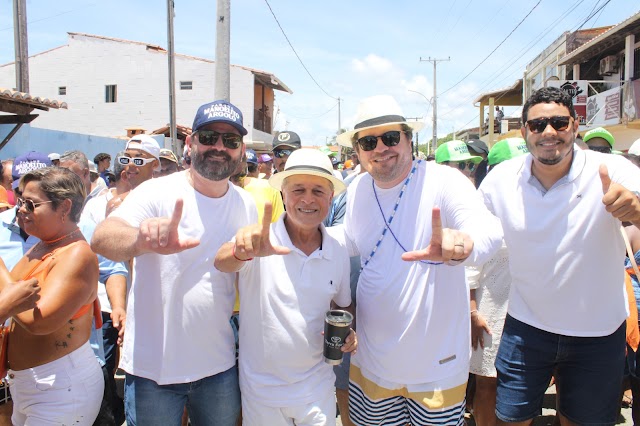 Deputado Angelo Coronel Filho acompanha tradicional lavagem de Subaúma