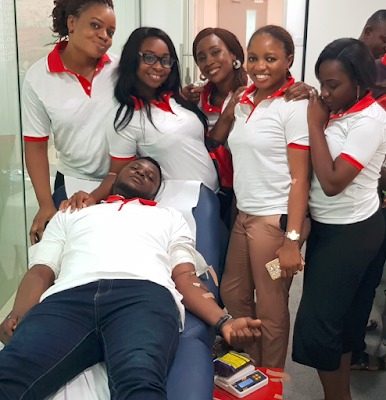 Nigeria: Novartis employees donate blood to save lives