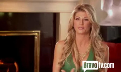 Orange County Jewelry Stores on Orange County Fashionista Alexis Bellino Sure Knows How To Accessorize