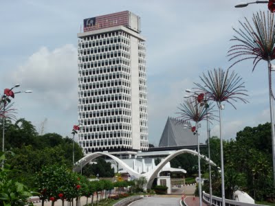 Borneotip: Parliament of Malaysia
