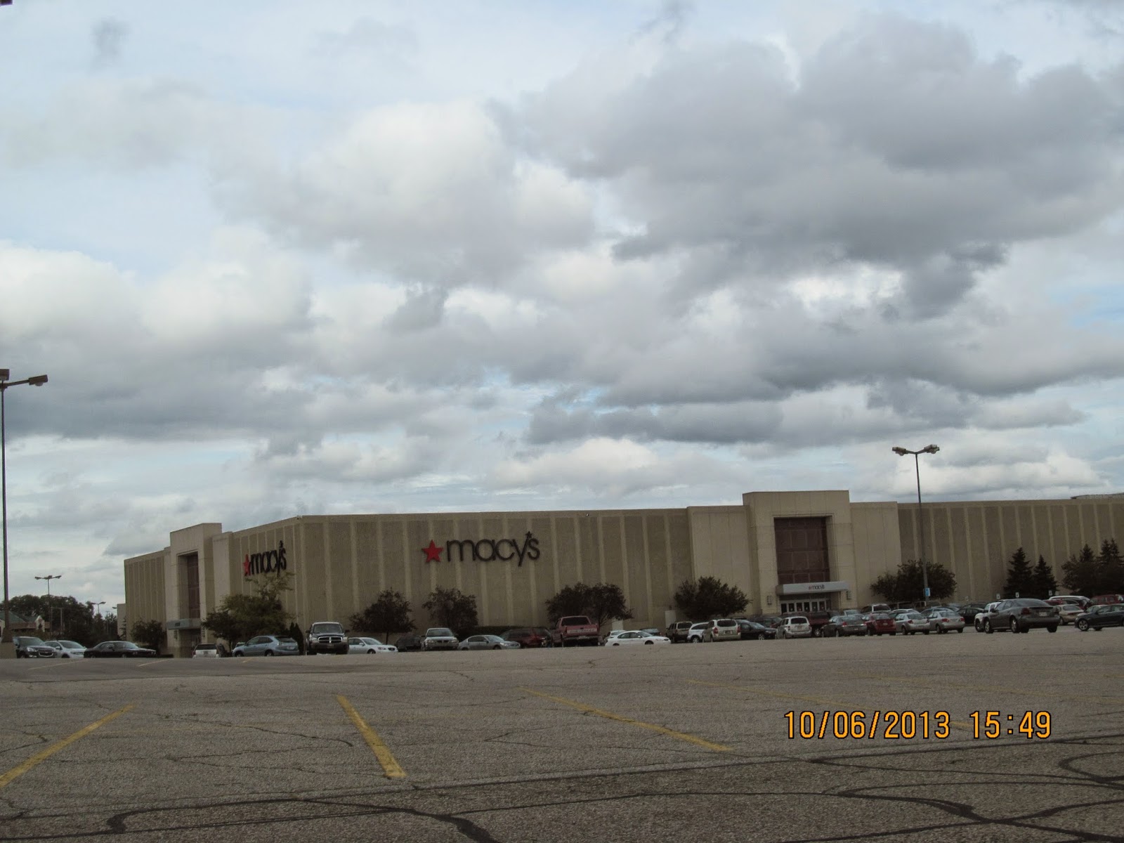 Trip to the Mall: University Park Mall- (Mishawaka, IN)