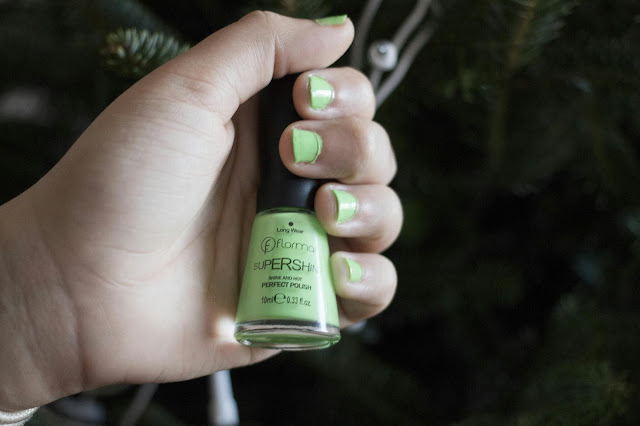 Flomar Nail Polish