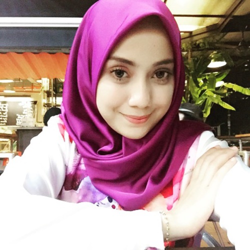 Mesti Tengok! Foto Selfie Mia Ahmad Yang Mengancam Pasti Buat Lelaki Cair