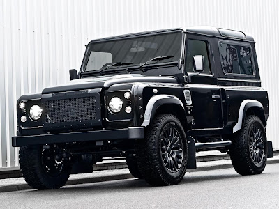 Kahn LR defender