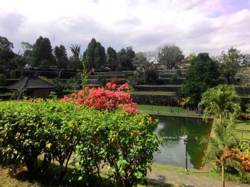 kolam taman narmada lombok