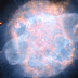 Un ojo celestial penetrante mirando hacia al Hubble