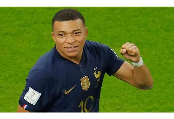 World,World Cup,FIFA-World-Cup-2022,Top-Headlines,Trending,Sports, Article, France's Kylian Mbappe scores two in win over Poland
