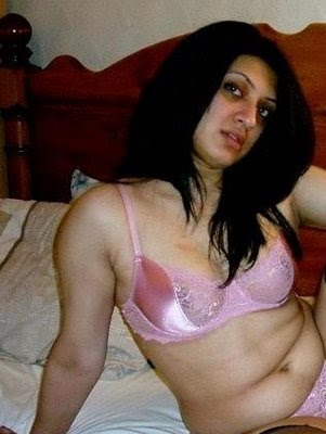 Hot Indian Aunties