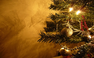 Free-Christmas-Desktop-Background