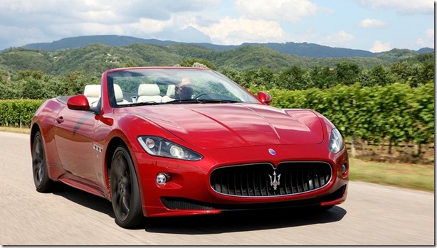 Maserati-GranCabrio_Sport_2012_800x600_wallpaper_0b