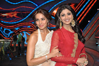 Bipasha, Basu, Latest, Hot, Photos, at, Promoting, Aatma, Movie, On, Nach, Baliye, Sets