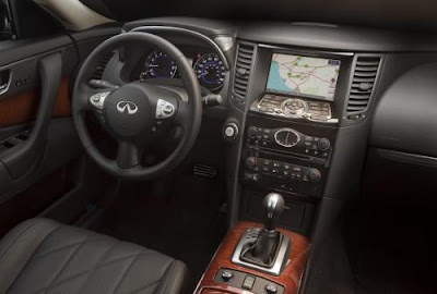 infinit 2012 fx interior