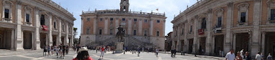 Piazza del Campidoglio e Pallazzo Senatório em Roma na Itália