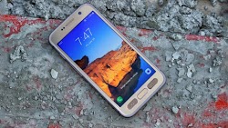 Samsung Galaxy S7 Active testi geçemedi (Video)