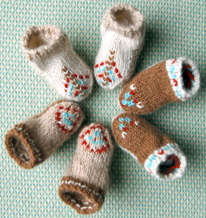 Free Patterns Crochet Baby Booties on Crochet And Knit Stay On Baby Booties Free Pattern Downloads