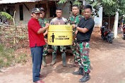 Dansub 04 Sektor 17 CH Distribusikan Tong Sampah Ke Warga  Kurangi Sampah Bantaran      