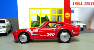 Hot Wheels Heritage    Datsun  240Z    