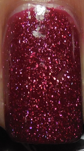 LA Girl 3D Holographic Sparkle Ruby