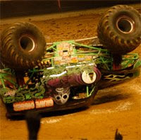 Grave Digger fall down go boom.