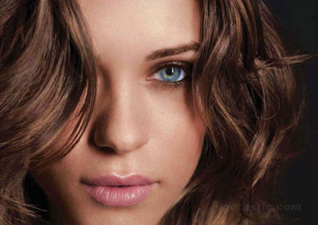 Lyndsy Marie Fonseca Wallpaper Gallery 0 comments