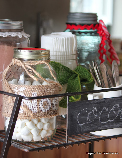 12 days of christmas Hot Cocoa Station http://bec4-beyondthepicketfence.blogspot.com/