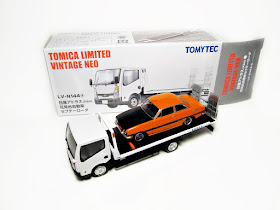 Tomica Limited Vintage NEO LV-N144a Nissan Atlas Hanamidai  Safety Loader 