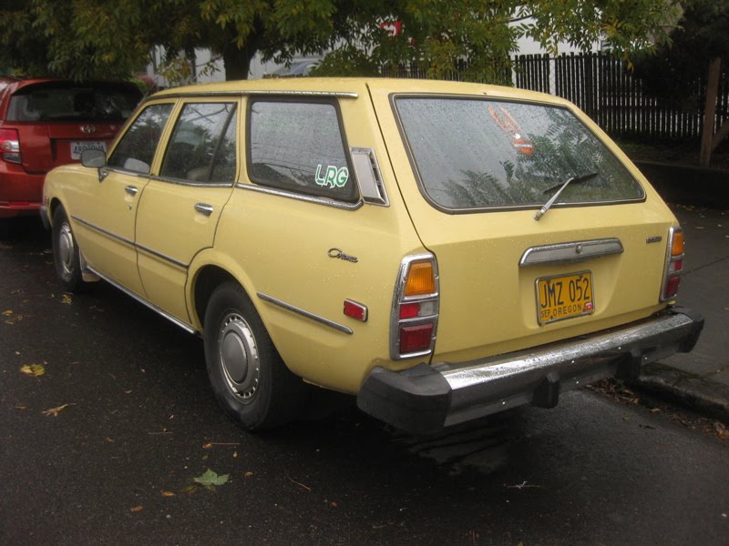 1977 Toyota Corona Wagon