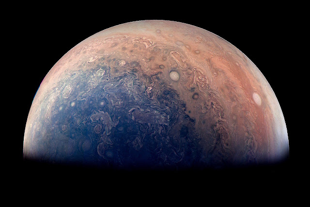 Jupiter par Juno 1