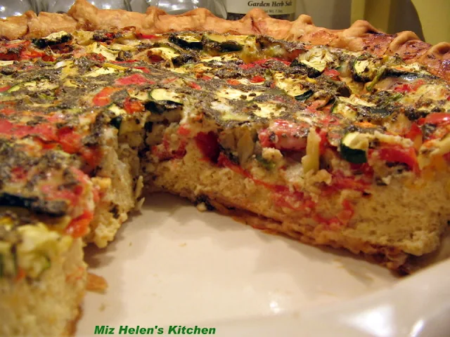 Summer Squash Quiche at Miz Helen's Country Cottage