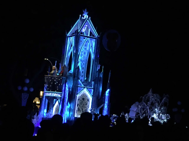 Frozen Segment Paint The Night Parade Disneyland