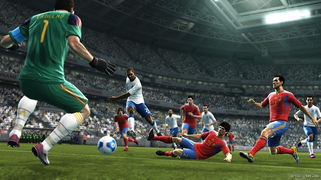 Pro Evolution Soccer 2012 Free For PC