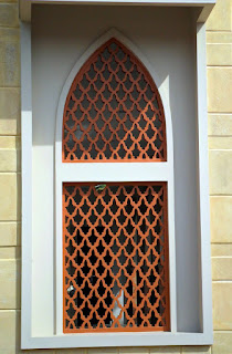 Model Loster Rumah Keramik masjid