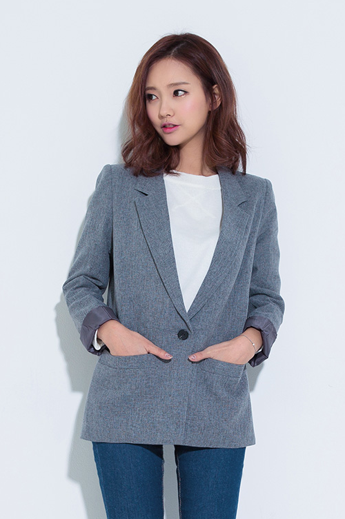 Single Buttoned Blazer