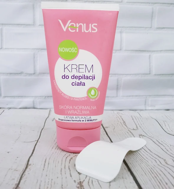 Krem do depilacji ciała, łagodzący aloes VENUS