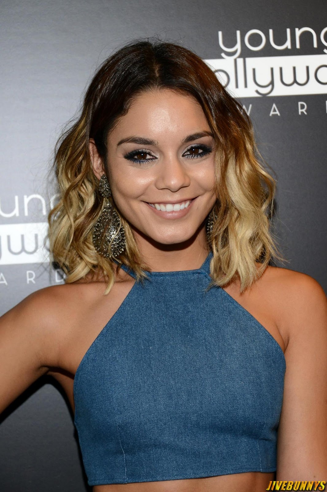 Vanessa Hudgens Sexy Photos and Picture Gallery  11