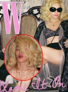 Мадона се появи топлес