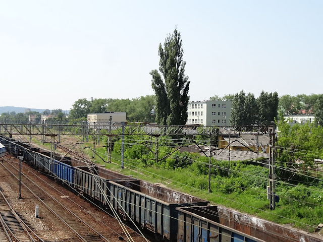 Widok z wiaduktu w ulicy 1 Maja w Kielcach