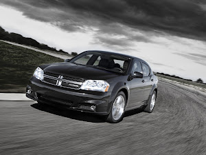 Dodge Avenger 2011 (5)