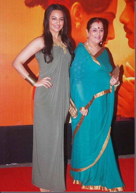 Mausam Premiere Show_75