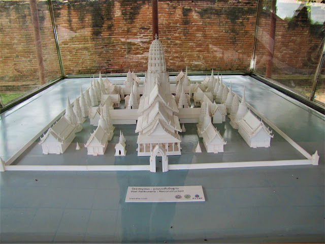 model wat ratchaburana ayutthaya thailand