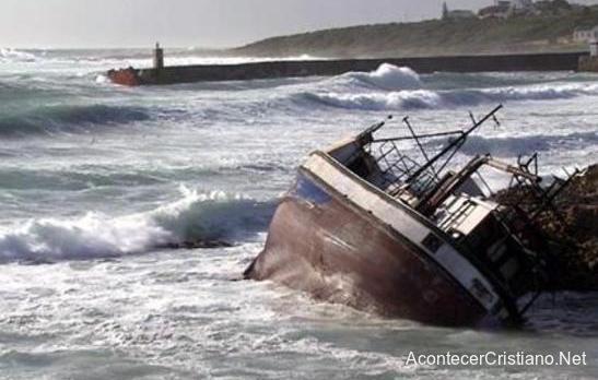 Naufragio de musulmanes en Grecia