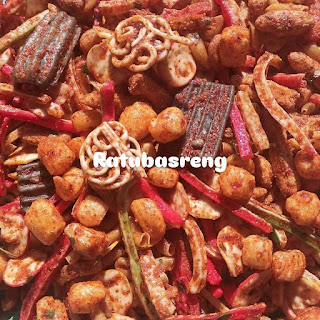 Temukan  Seblak Mix Sagala Aya Ratubasreng 500 Gram Pedas Daun Jeruk - Camilan/Lauk Pauk - Kerupuk seharga Rp.20k Dapatkan sekarang juga di Krinkz.co!