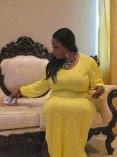 Kenya sugar mummy: Tina from kenya needs a toy boy urgently