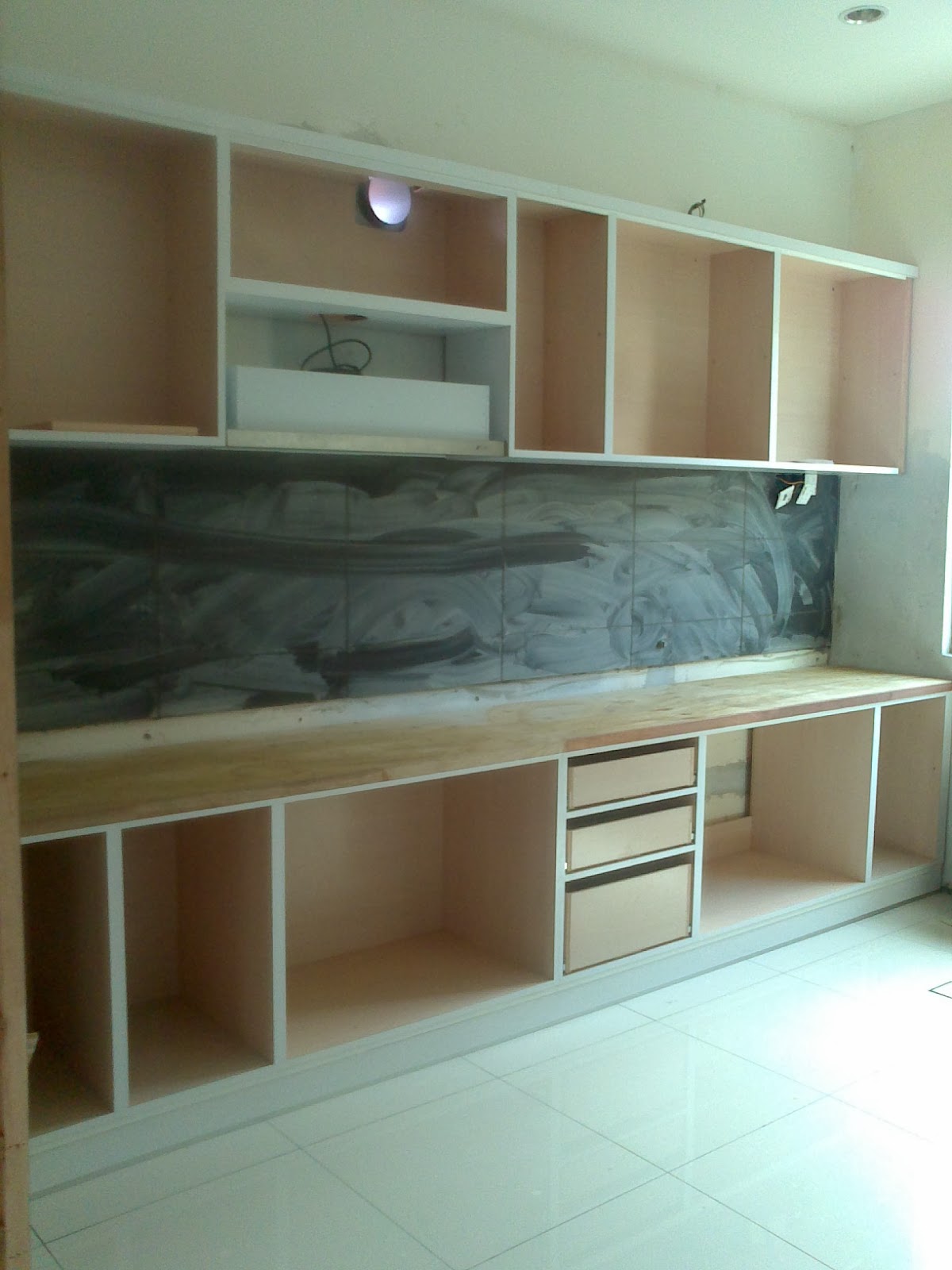 HaPPiNeSS of LiFe  Home progress kitchen cabinet