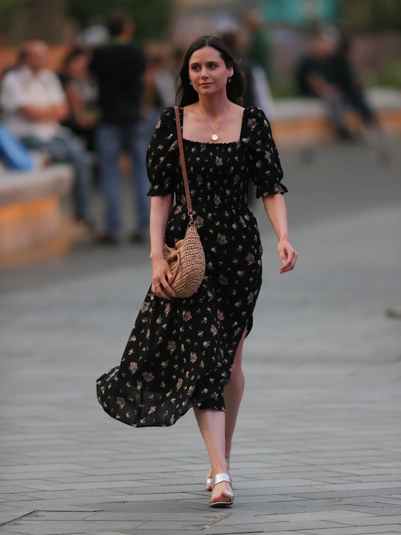 Lilah Parsons Snapped at Heart Radio in London 30 AUg -2020