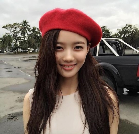 Girly_Look_fashion_Kim_Yoo_Jung