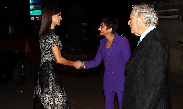 Queen Letizia wore a dress by Felipe Varela. King Felipe presented the Journalism award to Pilar Bonet. Grisogono diamond earrings