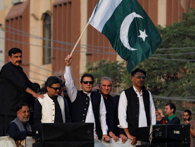 Imran Khan lead Long March