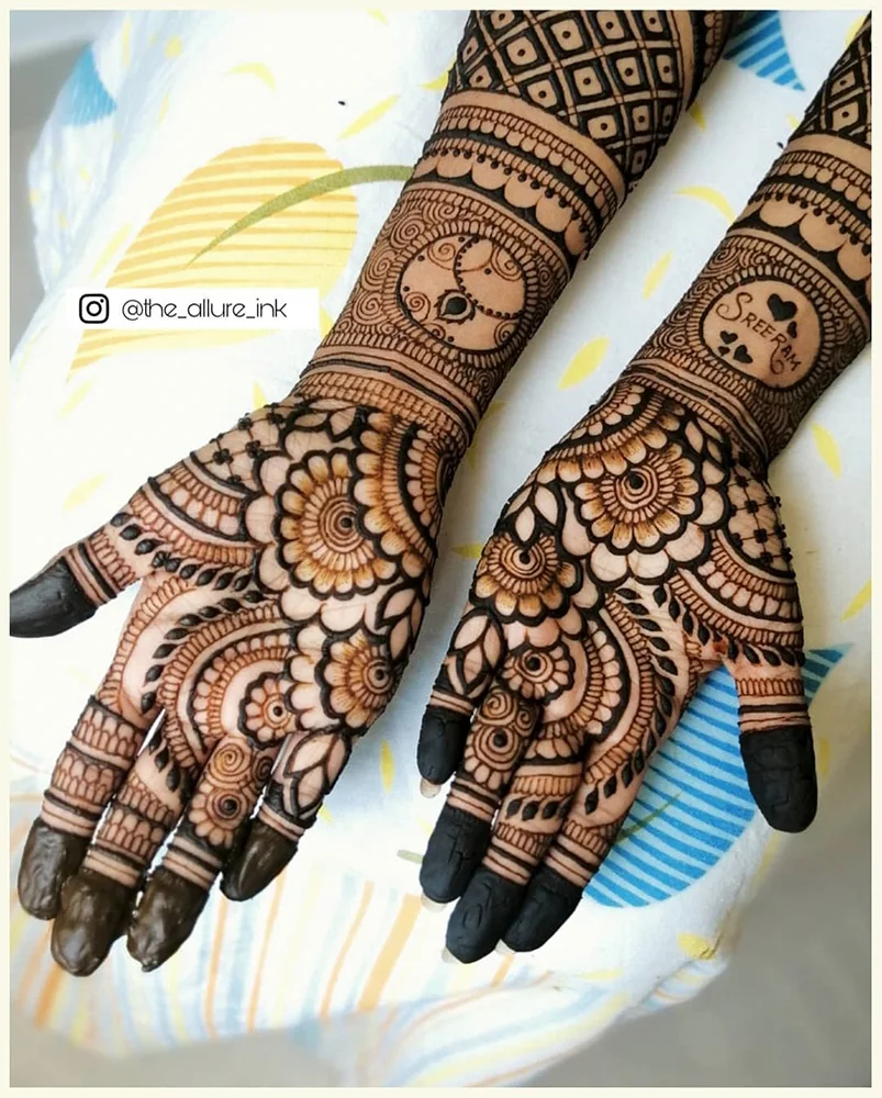 Amazing Henna Design